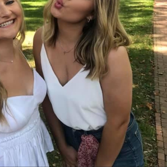 dina be White V Neck Bodysuit - Picture 7 of 8